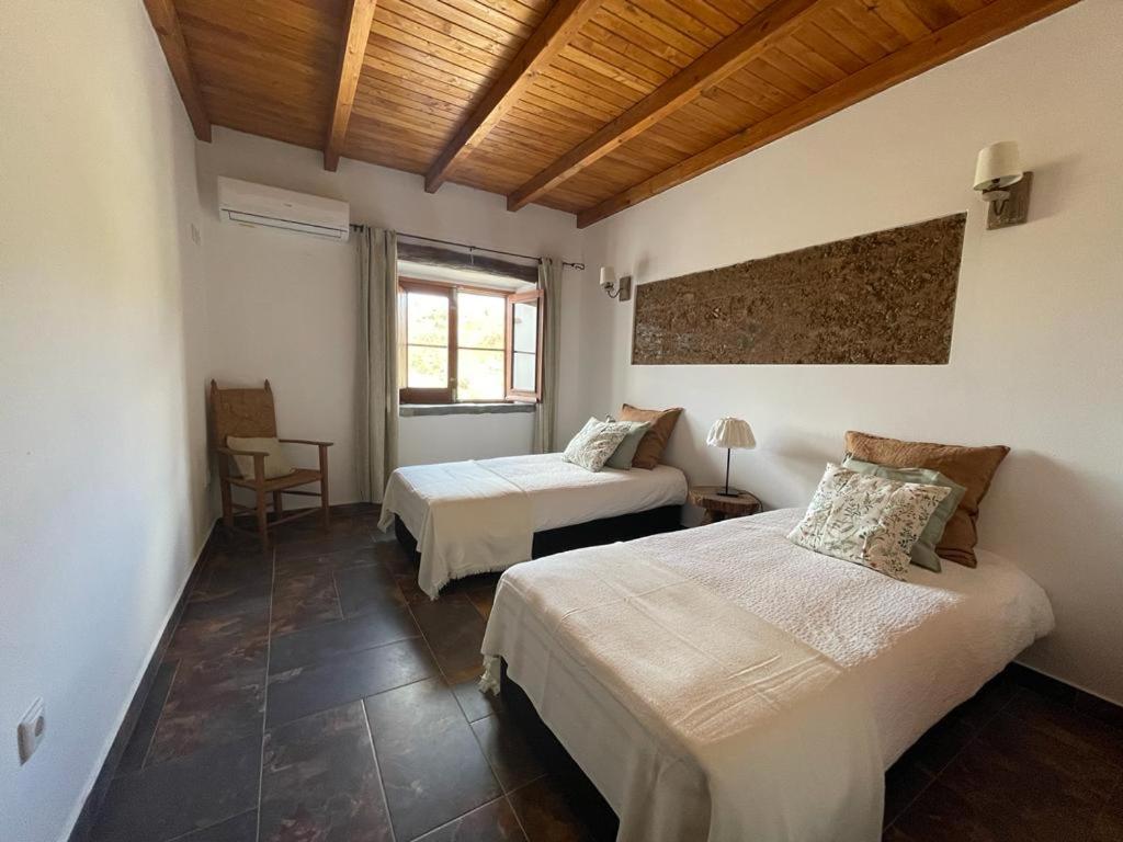 Corvatos Casas Do Monte Villa Almodôvar Kültér fotó