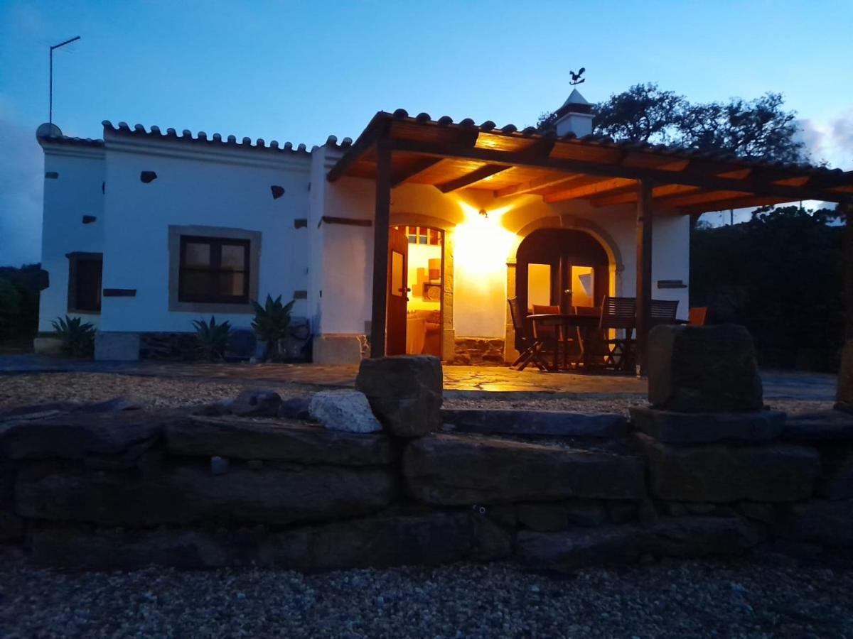 Corvatos Casas Do Monte Villa Almodôvar Kültér fotó